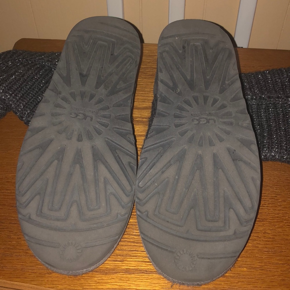Uggs!!! - image 4